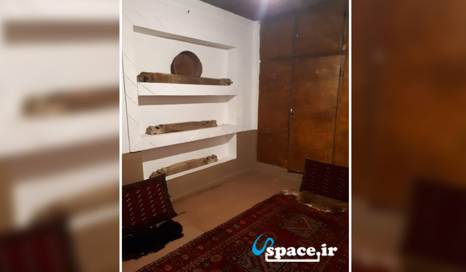 اتاق سنتی اقامتگاه بوم گردی سی سن - آمل - روستای آب اسک
